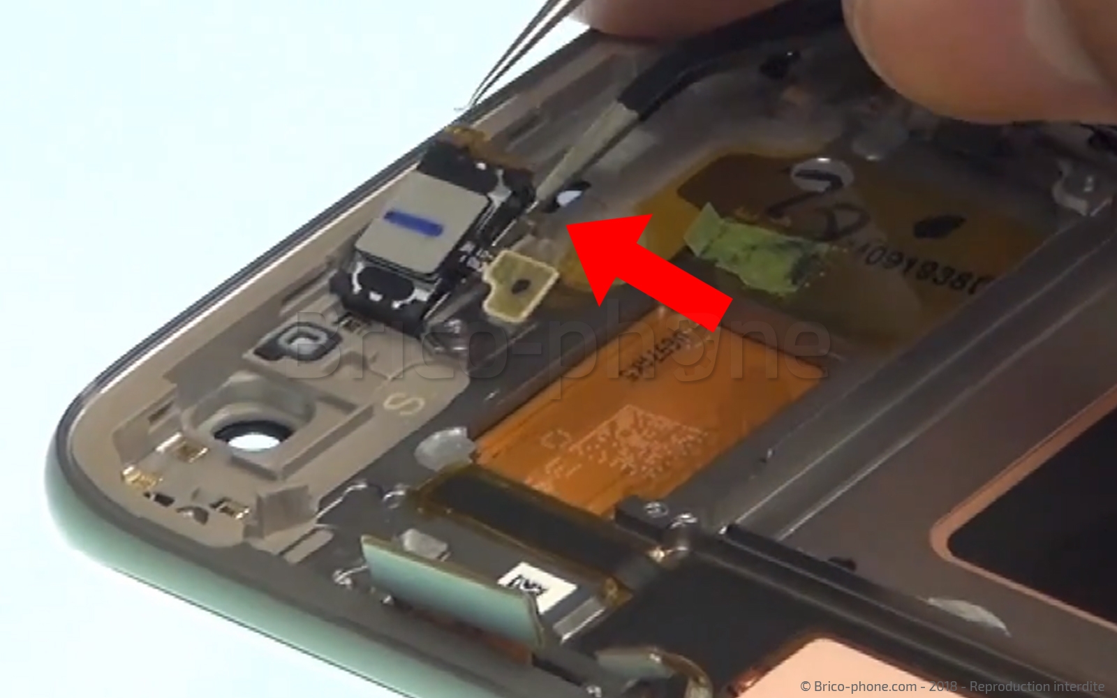 Changement d'écran (vitre+AMOLED) sur Galaxy S7 Edge photo 2